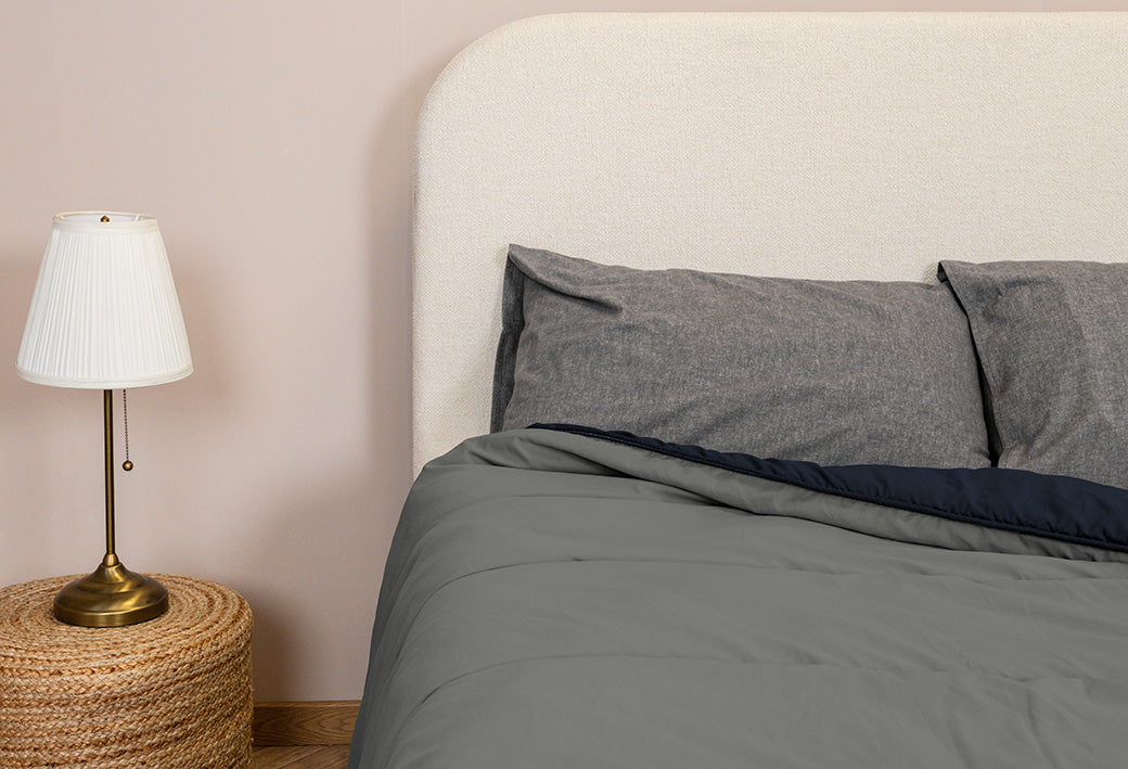 Zweifarbige Bettdecke ohne Bezug