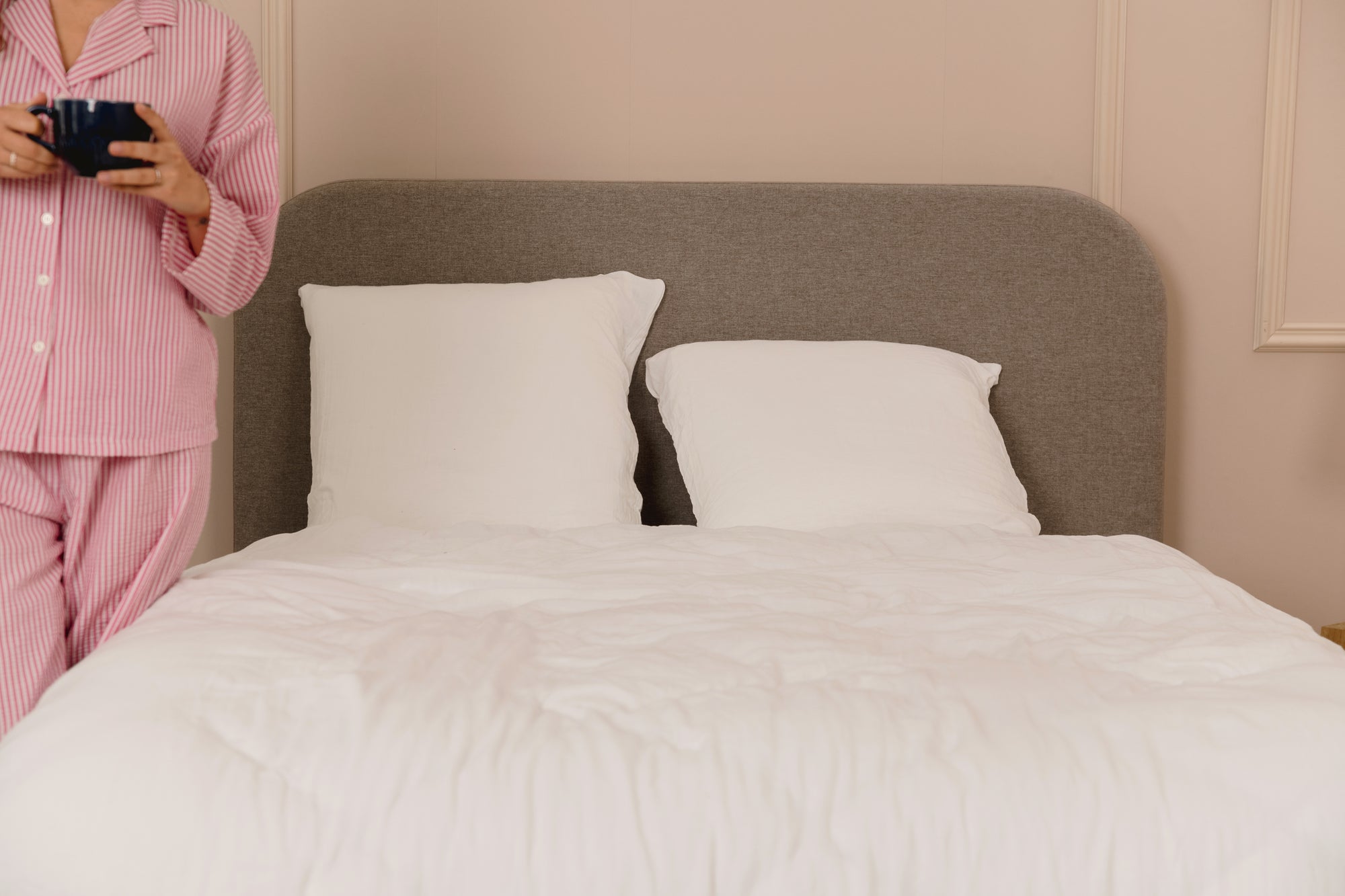 Kissen mit Füllwatte waschen: Der komplette Ratgeber