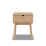 Auf Füßen, x1